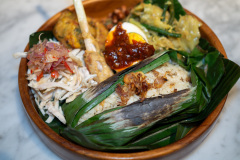 Dua Sisi Kitchen & Bar, Seminyak