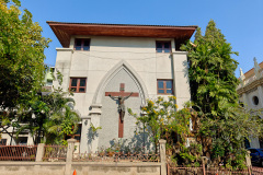 Holy Rosary Church, Talat Noi