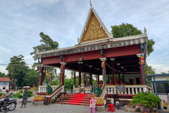 Bat Cave Phnom Sampov