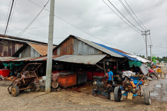 Aek Phnum, Khmer Prahok Market