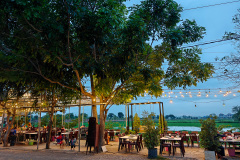 Ninna Ninna Mukta (Battambang Branch), ញុំាញុំា មូកៈថៈ(សាខា បាត់ដំបង)