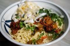 Dali, 大理, 巍山火巴肉饵丝