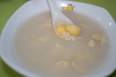B018002