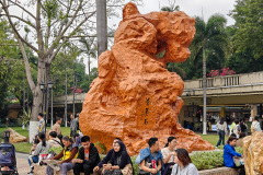 Guangzhou, Shamiandao Island, 沙面岛, 萧养石雕塑