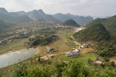 B068587