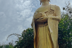 Wat Tham Khao Tao