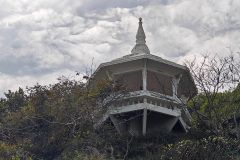 Wat Tham Khao Tao
