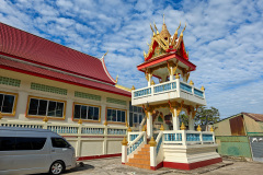 Wat Khao Takiap
