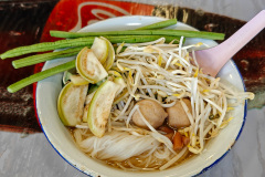 Auntie Rung's Khanom Jeen, ขนมจีน เจ้รุ่ง