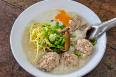 Hua Hin Teochew Porridge Shop (Nine Stoves Porridge), ร้านโจ๊กแต้จิ๋วหัวหิน(โจ๊กเก้าเตา)