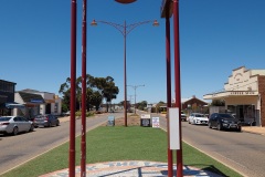 B066809