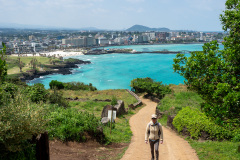 Hamdeok Beach, Jocheon, Seoubong Trail