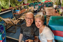 Porridge Shop Behind the Cemetery, ร้านโจ๊ก หลังป่าช้า ตั้ม สาขา 8