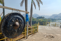 Wat Tham Khao Pun