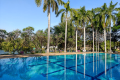 Felix River Khwae Resort