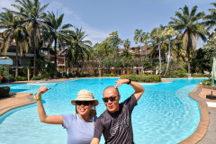 Felix River Khwae Resort