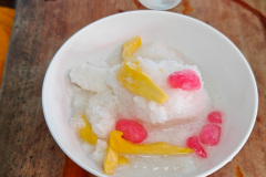 Kanchanaburi Pier Dessert, ขนมหวานโก๊อ๋าท่าน้ำกาญจน์
