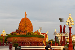 Krong Kampot Statue