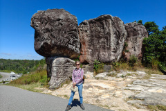 Bokor National Park, Lok Yeay Mao Monument