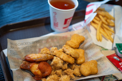 KFC, Lijiang, Lijiang Old Town, Yuhe Square, 丽江, 丽江古城, 玉河广场