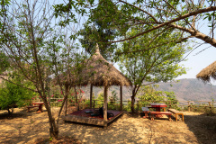 Ban Xiang-Nouak, Nahm Dong Park