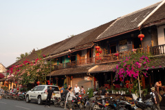 Night Market, Sisavangvong Road