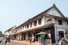 Night Market, Sisavangvong Road