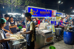 Phra Pathom Chedi Night Market