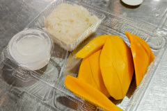 Ja Noi Mango Sticky Rice, Pattaya