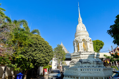 Wat Mahathat Worawihan