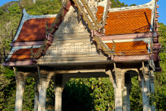 Wat Tham Kaeo