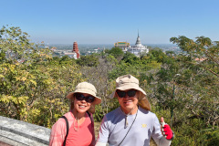 Phra Nakhon Khiri Historical Park (Khao Wang), Phra That Chom Phet