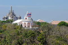 Phra Nakhon Khiri Historical Park (Khao Wang), Phra That Chom Phet