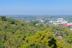 Phra Nakhon Khiri Historical Park (Khao Wang), Phra That Chom Phet