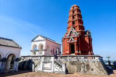 Chedi Daeng (Red Pagoda), Phra Nakhon Khiri Historical Park (Khao Wang)
