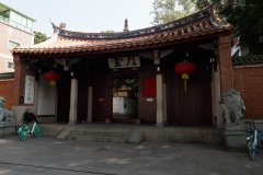 D213040
