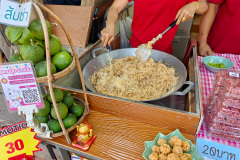 Tha Kha Floating Market