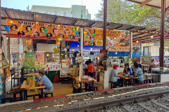 Mae Klong Railway Market, Mae Klong Railway Station