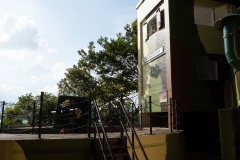 D030233