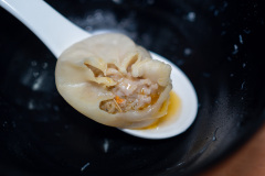 Lailai Snack Dumpling, 莱莱小笼