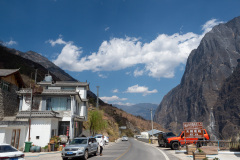 Middle Tiger Leaping Gorge, Sandy's Guesthouse, Shangri-La, Tiger Leaping Gorge, 中虎跳峡, 天梯客栈, 虎跳峡景区