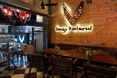 Pub Street, V Design Restaurant