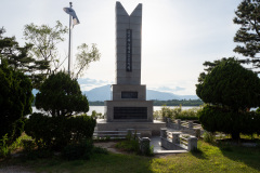 Monument to the Martyrs of Tongcheon-gun, Yeonglangho Lake, 통천군 순국동지 충혼비
