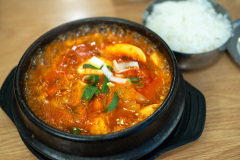 Mama's Kimbap Cafe, 마마스김밥카페