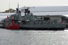 D121438