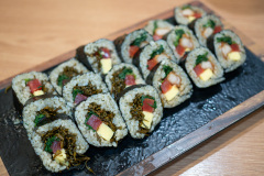 Baemal Kalguksu Kimbab, 배말칼국수김밥통영루지점