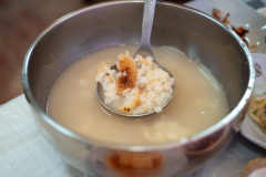 Myeongchon Restaurant, 명촌식당