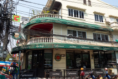 Café Sinouk, Quai Fa Ngum